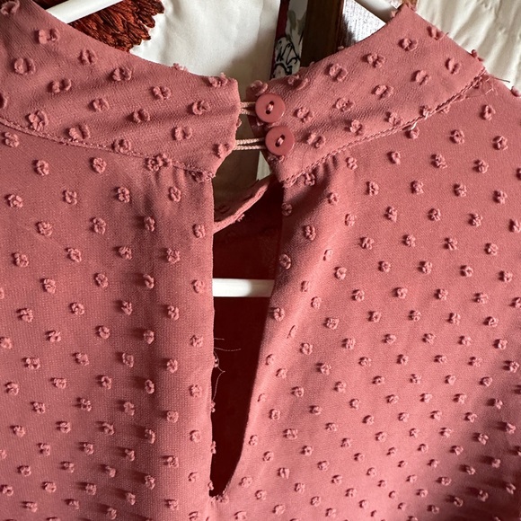 Pink long bubbled sleeved blouse - Picture 4 of 4